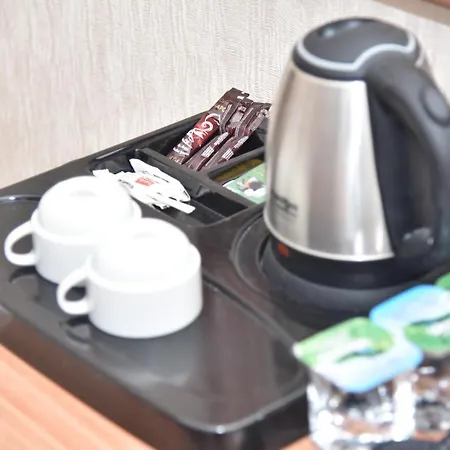 Fuar Otel 3*