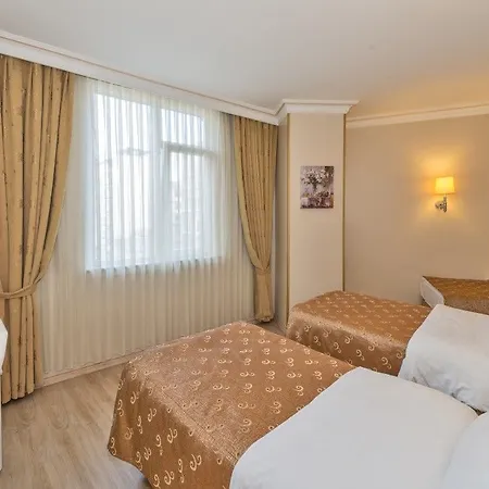 Fuar Ξενοδοχείο 3*
